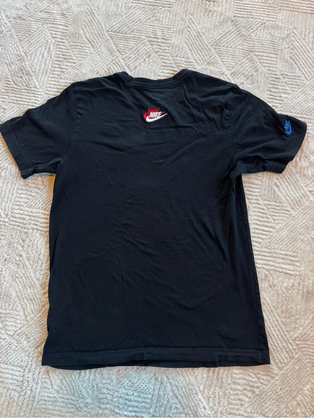 Nike Black Multi-Logo Embroidered Swoosh Tee Shirt Small S